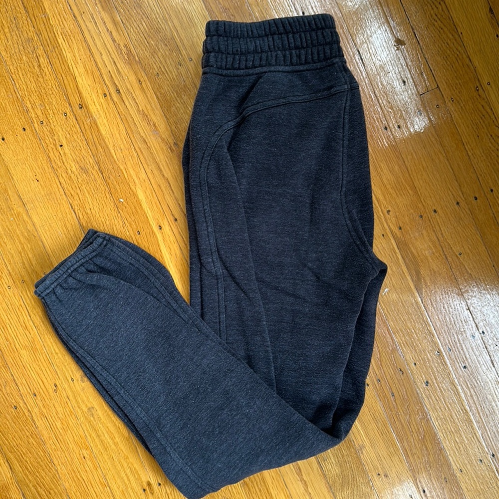Lululemon Scuba Sweatpants Size 4
